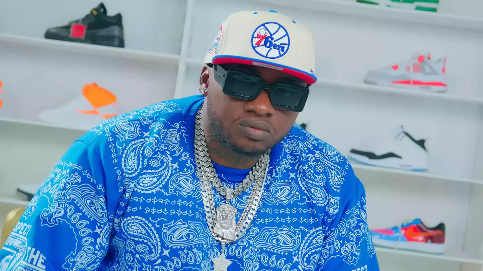 Khaligraph Jones - Minimal Pressure Mp3 Download